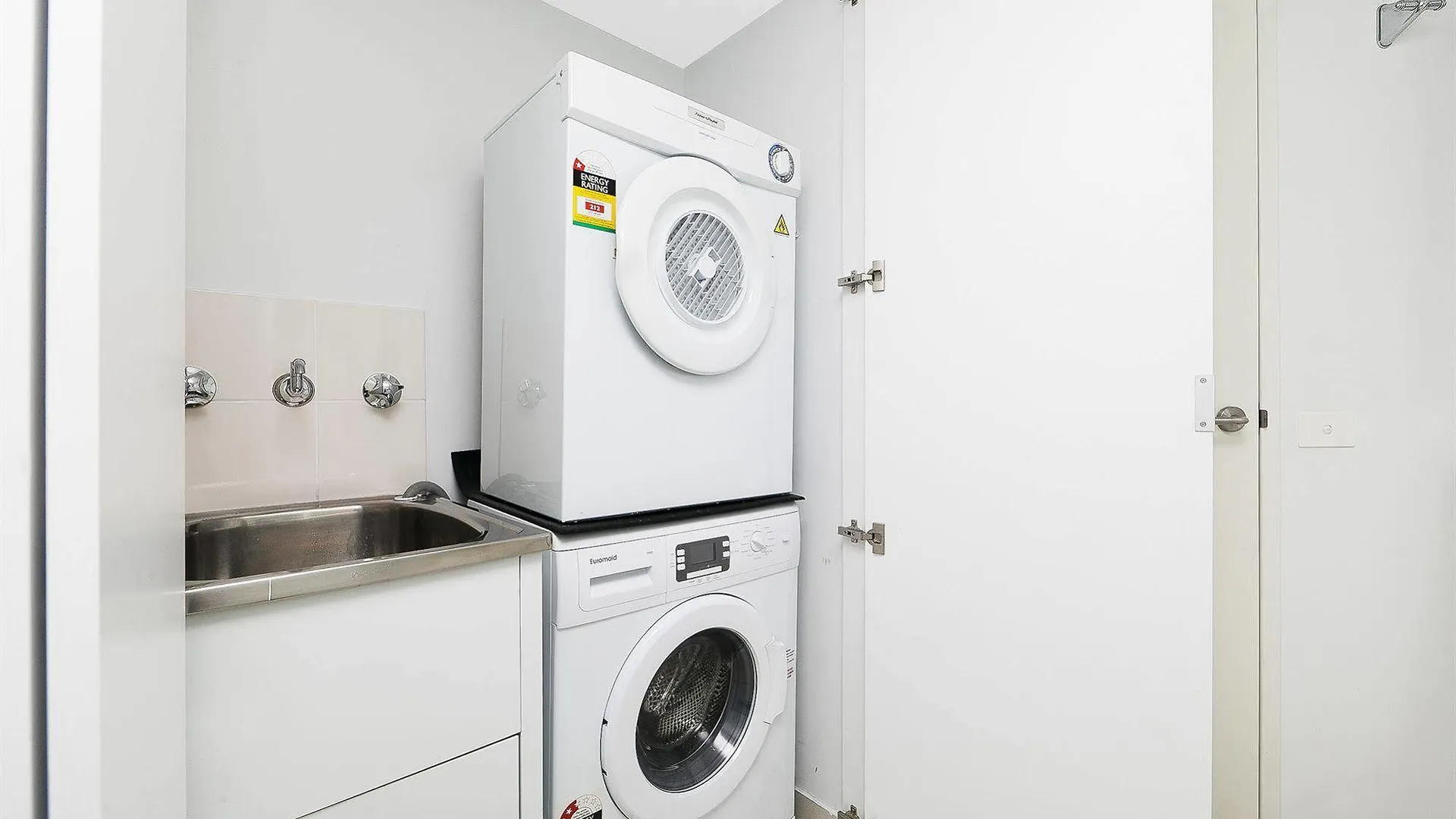 Aac Apartments - Griffin Canberra Aparthotel